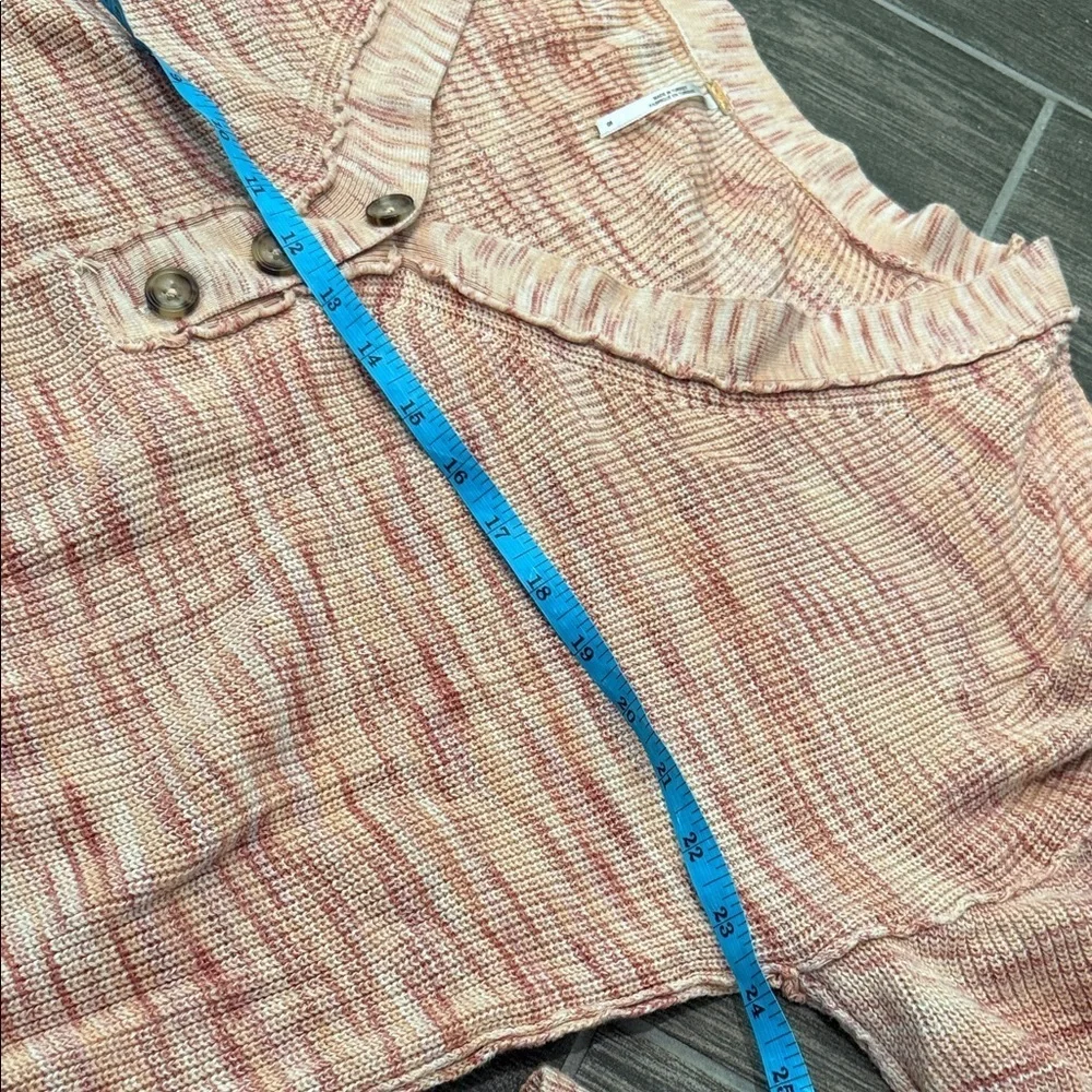 FREE PEOPLE Mercury Heathered Henley Sweater in Rosy Pink